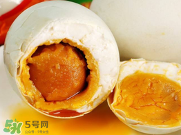 咸鴨蛋能帶上飛機嗎？飛機上能帶鴨蛋嗎？