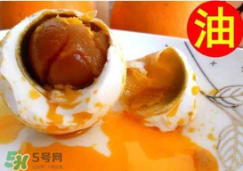 咸鴨蛋能帶上飛機嗎？飛機上能帶鴨蛋嗎？