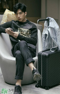 lv拉桿箱有哪幾種尺寸？lv行李箱尺寸介紹