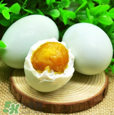 端午節(jié)為什么要吃綠豆糕？端午節(jié)為什么要吃鴨蛋？