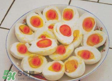 咸鴨蛋為什么會臭？咸鴨蛋為什么會苦