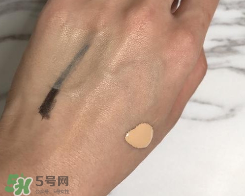 短途旅行帶什么化妝品 適合短途旅游的化妝品推薦 短途旅行帶什么化妝品 適合短途旅游的化妝品推薦