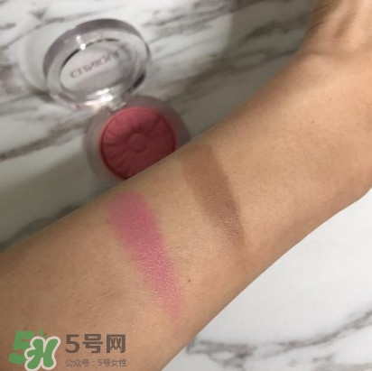 短途旅行帶什么化妝品 適合短途旅游的化妝品推薦 短途旅行帶什么化妝品 適合短途旅游的化妝品推薦