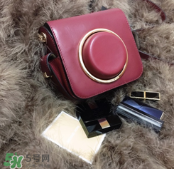 mk相機包尺寸多大？michael kors相機包尺寸介紹