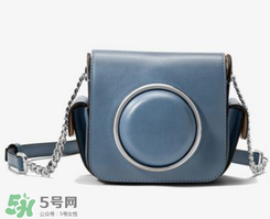 mk相機(jī)包哪個顏色好看？michael kors相機(jī)包有幾種顏色？