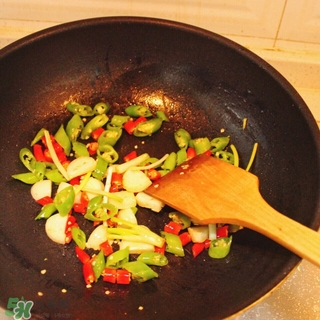 小龍蝦怎么做好吃 小龍蝦的做法大全 小龍蝦怎么做好吃 小龍蝦的做法大全