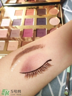 簡(jiǎn)單易學(xué)的眼妝教程 化妝高手們的眼妝推薦 簡(jiǎn)單易學(xué)的眼妝教程 化妝高手們的眼妝推薦