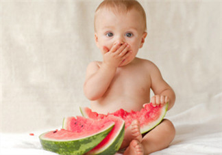 寶寶發(fā)燒時(shí)能吃西瓜嗎？寶寶咳嗽能不能吃西瓜？