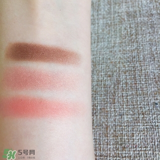 簡(jiǎn)單易學(xué)的眼妝教程 化妝高手們的眼妝推薦 簡(jiǎn)單易學(xué)的眼妝教程 化妝高手們的眼妝推薦