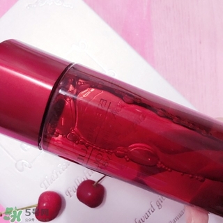 雅詩蘭黛紅石榴系列適合什么膚質(zhì)_適合什么皮膚 雅詩蘭黛紅石榴系列適合什么膚質(zhì)_適合什么皮膚