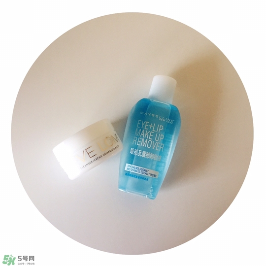 出國(guó)旅游帶什么護(hù)膚品好 出國(guó)旅游帶什么化妝品好 出國(guó)旅游帶什么護(hù)膚品好 出國(guó)旅游帶什么化妝品好