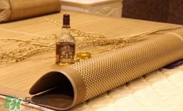 涼席可以用洗衣機(jī)洗嗎？涼席怎么用洗衣機(jī)洗？