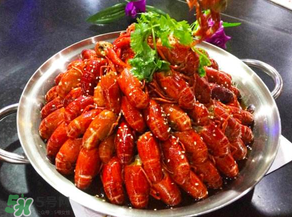 油燜大蝦為什么要放啤酒？做油燜大蝦啤酒什么時(shí)候放?