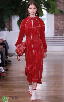 valentino華倫天奴2018早春女裝款式有哪些_好看嗎？