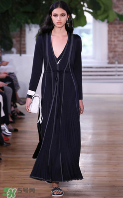 valentino華倫天奴2018早春女裝款式有哪些_好看嗎？