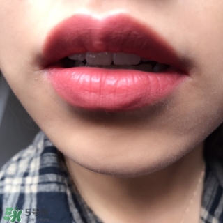 huda beauty唇釉icon試色 huda beauty icon唇釉價(jià)格 huda beauty唇釉icon試色 huda beauty icon唇釉價(jià)格