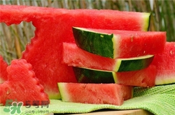 無籽西瓜多少錢一斤？無籽西瓜怎么挑？