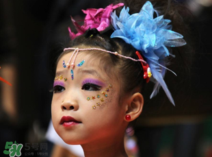 六一怎么給寶貝化妝？六一兒童節(jié)怎么化妝？