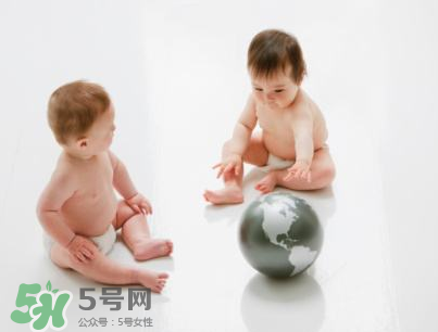 夏天寶寶出生該準備什么？夏季待產(chǎn)包的特點