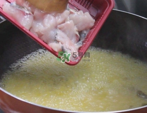 酸菜魚是海鮮嗎？無骨魚酸菜魚是什么魚