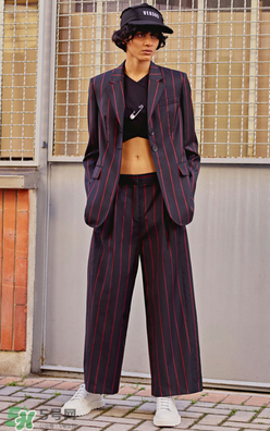 versus versace2018早春度假系列衣服款式有哪些_好看嗎？