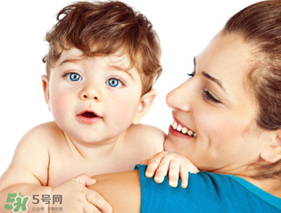 嬰兒理發(fā)注意事項(xiàng)有哪些？嬰兒多久理一次發(fā)？