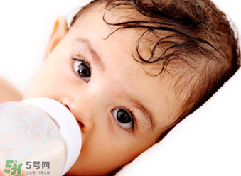 嬰兒理發(fā)注意事項(xiàng)有哪些？嬰兒多久理一次發(fā)？