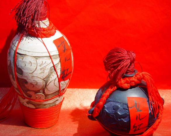 女兒紅是什么酒？女兒紅是白酒還是黃酒