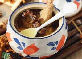 枇杷花怎么煲湯？枇杷花煲湯搭配什么最佳？