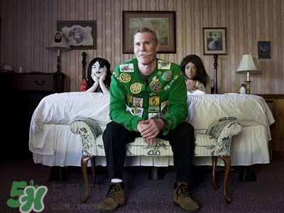 單身男人與充氣娃娃的日常 這些男人的戀人是充氣娃娃 單身男人與充氣娃娃的日常 這些男人的戀人是充氣娃娃