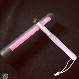 熊野巨匠小熊筆怎么用？熊野巨匠小熊去黑頭筆使用方法