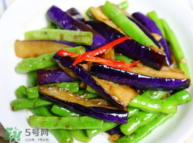 四季豆可以和茄子一起炒嗎？四季豆和茄子能一起煮嗎？