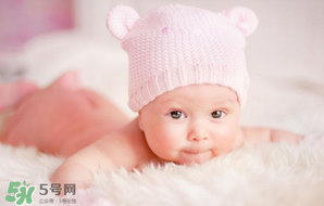 嬰兒吃藥可以混在奶粉里面吃嗎？嬰兒吃藥怎么吃？