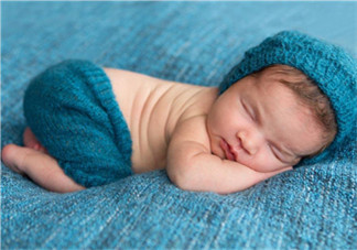 嬰兒吃藥后多久可以吃奶？嬰兒吃藥后多久可以喝奶粉？