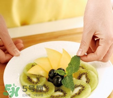 水果拼盤怎么做？水果拼盤需要什么材料