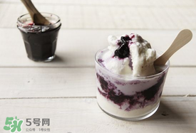 藍莓和牛奶可以一起吃嗎？吃完藍莓可以喝牛奶嗎？