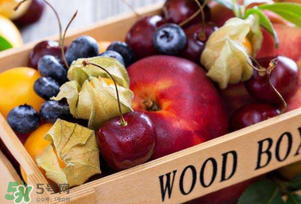 蘋果和藍(lán)莓能一起吃嗎？蘋果和藍(lán)莓干能一起吃嗎？