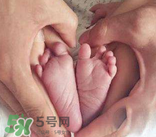 寶寶被蚊子咬后腫很大怎么辦？蚊子包消腫的方法