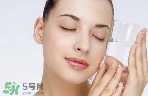 馬鈴薯能去痘印嗎？馬鈴薯可以祛痘??？