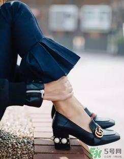 gucci珍珠鞋多少錢？古馳珍珠鞋國(guó)內(nèi)專柜價(jià)格