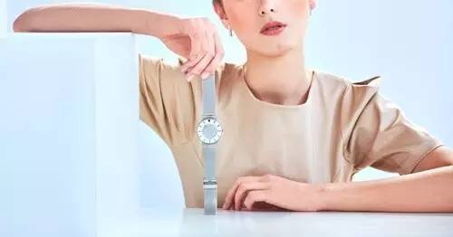 eone手表怎么看時(shí)間？eone手表時(shí)間怎么調(diào)？