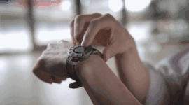 eone手表怎么看時(shí)間？eone手表時(shí)間怎么調(diào)？