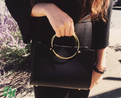 future glory包包怎么買？future glory包包在哪買？