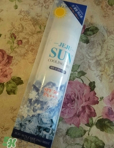 loveindesert冰感水晶防曬噴霧評測_心得_體驗(yàn) loveindesert冰感水晶防曬噴霧評測_心得_體驗(yàn)