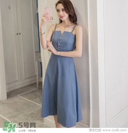 7月份去三亞穿什么？去月份去三亞穿什么衣服