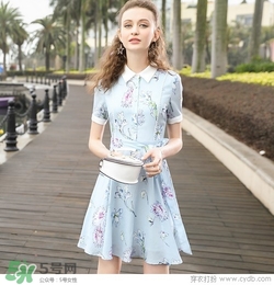 7月份去香港穿什么？七月份去香港穿衣搭配