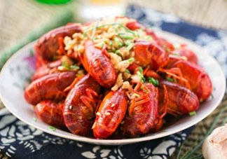 潛江小龍蝦有什么特色？潛江龍蝦節(jié)是每年什么時候？