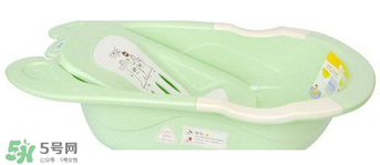 嬰兒浴盆什么樣子的好？嬰兒浴盆常見款式介紹