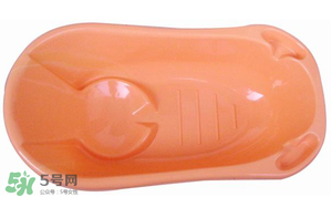 嬰兒浴盆怎么用？嬰兒浴盆使用方法說明