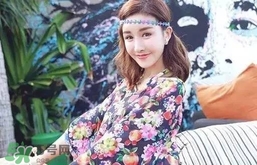 夏天頭發(fā)染什么顏色好看 夏天染什么顏色的頭發(fā)好看 夏天頭發(fā)染什么顏色好看 夏天染什么顏色的頭發(fā)好看